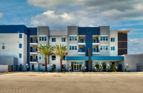 Stunning Westgate CozySuites by stadium with pool 8 - Foto 18