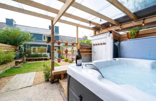 2 Bed in Aberaeron oc-bow329 - Photo 1