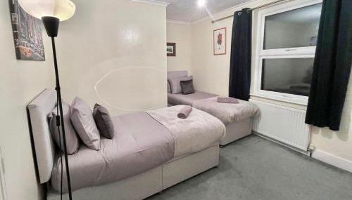 Homely Haven in Canterbury Central Area with Parking - Foto 4