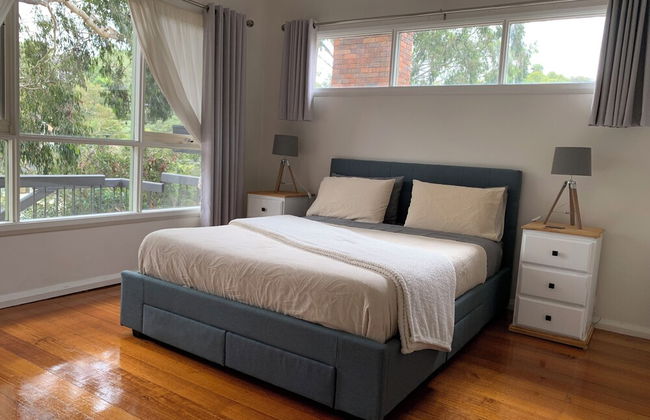 Eltham Retreat - Photo 10