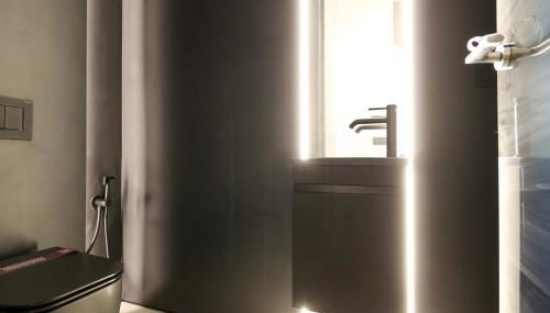 Spacious & Luxurious - Fully Renovated & Equipped 2BR Suite - Historical Centre - Photo 3