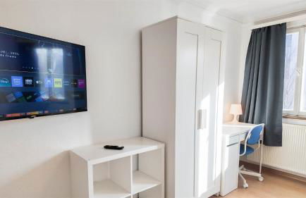 ALFA 4 Zimmer-Apartment Kornwestheim bei Stuttgart Zentral 5 Betten l Bad Küche WLAN WM l LANGZEITAUFENTHALTE l Bath Kitchen 5 Beds WIFI WM l LONG STAY - Foto 4