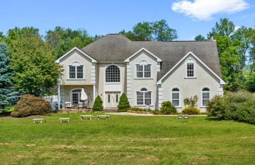 13-Acre Private Estate, Private Lake, Private Golf Range, Private Forest & Hiking Trails - Foto 11