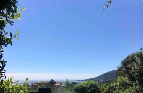 Panoramic Sea View Villa in private residence with pool - Photo 24