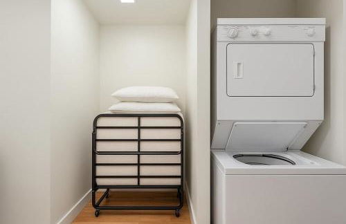 Jazzy Downtown Studio with Piano - Foto 6