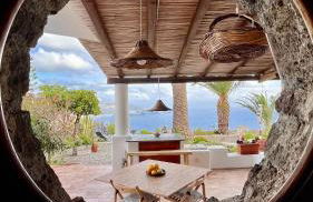 Case Quattrocchi - Giardino e Terrazzi con vista Panoramica sul Mare, Etna e Vulcano - Foto 4