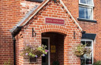 Wayford Bridge Inn Hotel - Photo 16