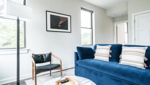 TWO CozySuites Charming Music Row Condos with parking - Foto 3