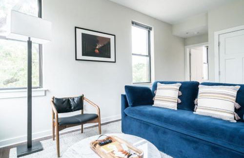 TWO CozySuites Charming Music Row Condos with parking - Foto 3