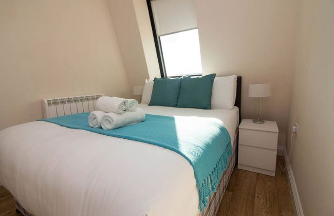 Stayzo Castle Penthouse 17 - A Clean Fresh Modern Apartment With Free Wi-fi - Foto 14