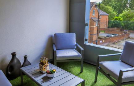 Apartment Seven - Photo 24