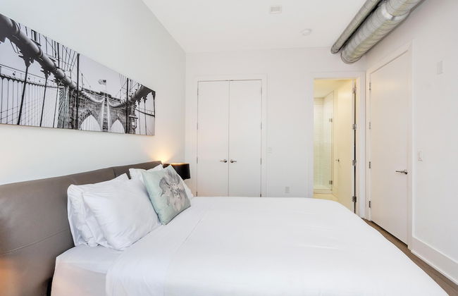 Dharma Home Suites Hoboken at Novia - Foto 14