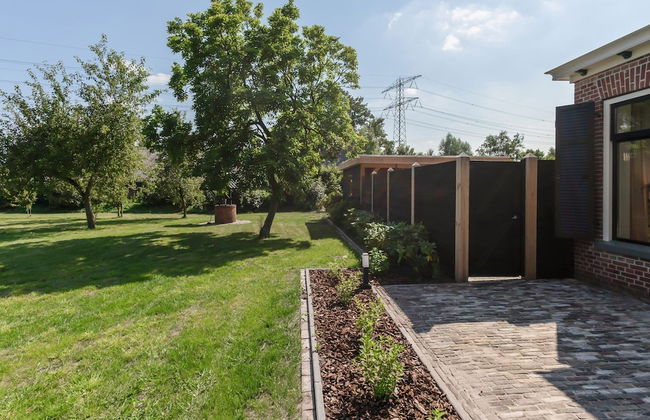 Stylish Farmhouse With Spa Tub - Foto 30