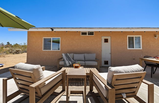 Dune Rise by Avantstay Chic Oasis w Patio - Photo 30