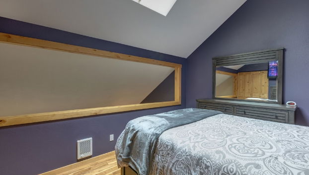 23SW - Luxurious - Wi-Fi - Fireplace - Sleeps 4 - Foto 4, Habitación