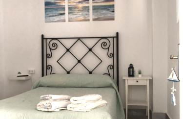 Céntrico Rota Beach. - Foto 1