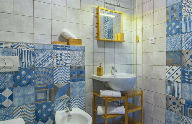 Villa with Swimming Pool, Outdoor Kitchen, Sauna, Hot Tub, Play Area, Sea View - Foto 18