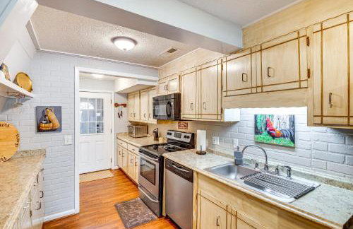 Fire Pit and BBQ Lake Guntersville Family Home - Foto 14