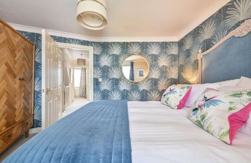 Lisburne Place - Luxury Three Bedroom Town House - Photo 45