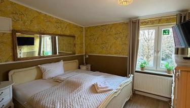 BoLA Ferienwohnung Hamburg Nr 28 Shabby für 7 Personen, Parkplatz - Foto 2