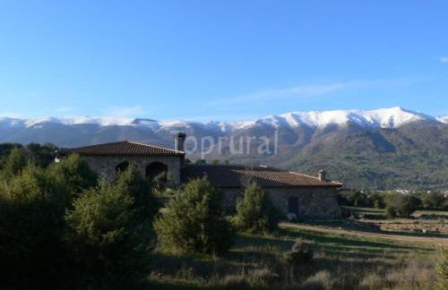 La plazuela Navaluenga - Photo 24