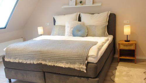 Ferienwohnung Schlafgemach - Gemütlicher Urlaub zwischen Ostsee und Holsteinische Schweiz - Boxspringbett & Wallbox - Foto 2