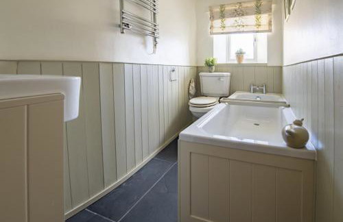 Burn Cottage - Photo 22