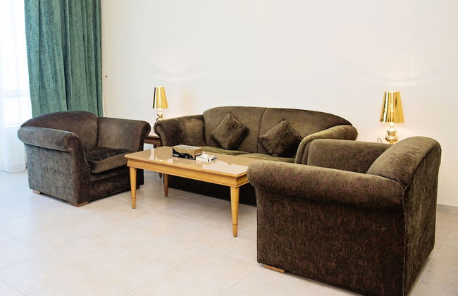 Platinum Hotel Apartment - Photo 9