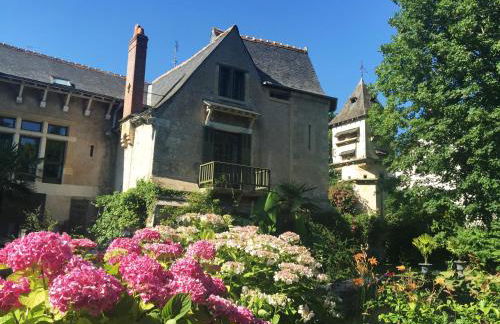 Loire Valley Medieval Getaway - Photo 15