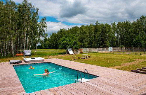 Nowa Wola 58 - 200qm appartment in a small village, with pool, sauna and big garden - Foto 1
