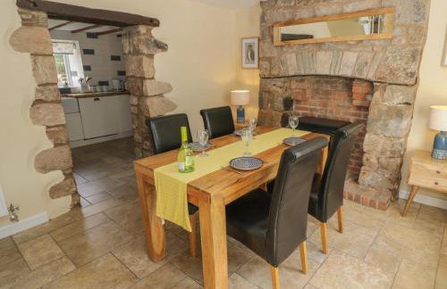 Rainforest Cottage - Photo 8