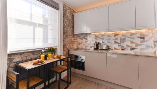 West Hampstead area, 5 minute walk to tube station - Photo 5