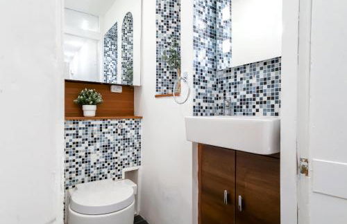 BnBNova - 2BR Near Liverpool Street Central London - Foto 21