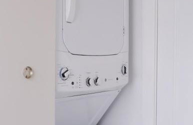 Fitness Pad, Stylish 2BR with Gym in Chicago - Photo 1