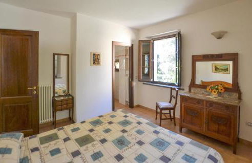 1 Bedroom Pet Friendly Apartment In Citerna - Foto 13