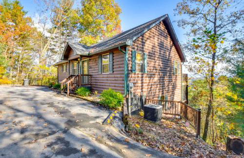 Lakemont Mountain Cabin with Game Room and Hot Tub! - Foto 41