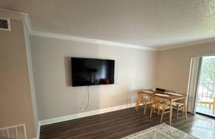 Serene Poolside Getaway Lake Access Parking - Foto 70