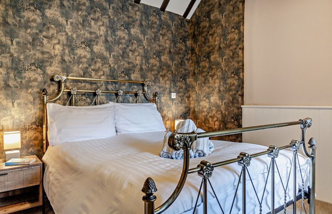 Dale View Cottages - Photo 12