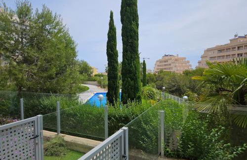 Quiet modern apartment with a large sunny garden! - Foto 25