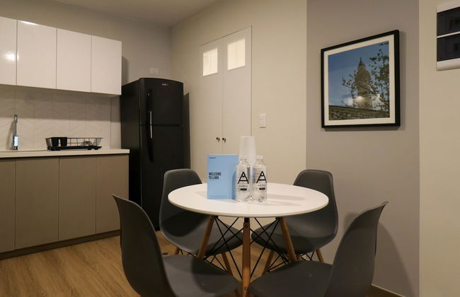 w Majestic 2BR w Balcony in Miraflores - Photo 7