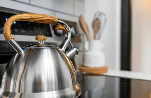 Picture Perfect Bungalow in the heart of DT Vancouver - Foto 27