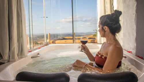 Chalé Formoso - Chalé Romântico com Hidromassagem - Foto 2