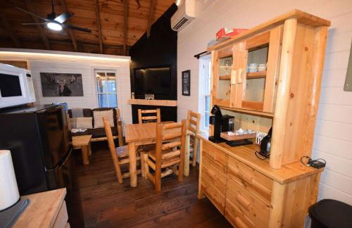 High Top cabin at Cabin Fever in NC - Foto 5