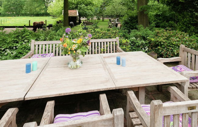 Secluded Farmhouse in Balkbrug with Hot Tub - Foto 12