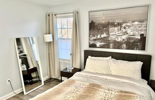 Superb Luxurious 3Br in the Heart of Providence - Photo 12