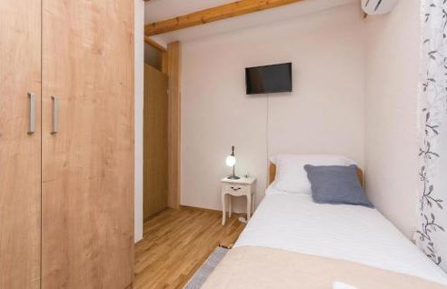 Two-Bedroom Holiday Home In Jagodnja Gornja - Foto 29