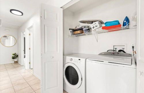 The Look-Out Private Rooftop 5 Minutes to the Beach & DownTown - Foto 58