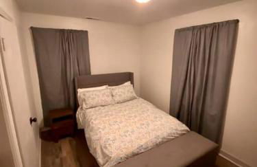 Serene and Modern 5 Location, Queen Bed, Parking - Foto 19