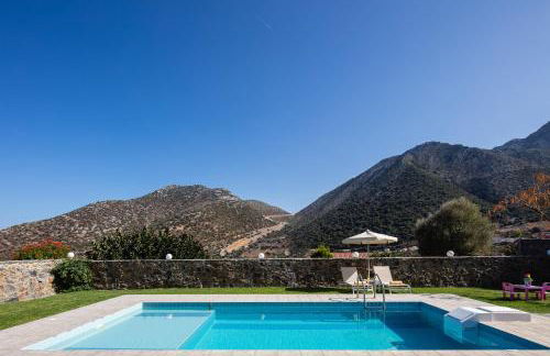 Real Dream Villas, Cretan Gems with SeaViews, By ThinkVilla - Photo 6