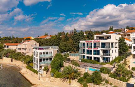 Design-Beachresort - with Pool - first line to the sea - Foto 53